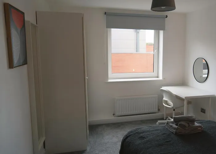 Stylish 3bed Apt, Prime Location, Sleeps 6 * Leeds (West Yorkshire)