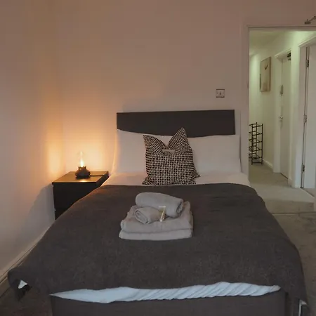 公寓 Stylish 3bed Apt, Prime Location, Sleeps 6 利兹