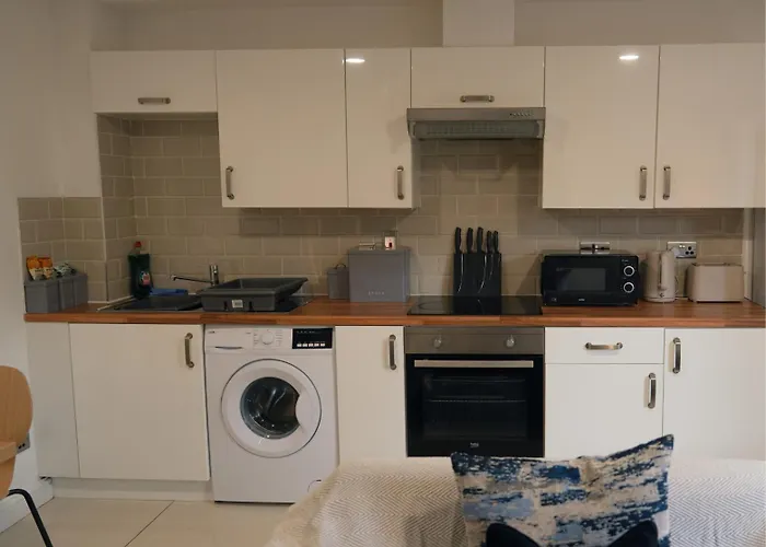 Stylish 3bed Apt, Prime Location, Sleeps 6 Appartement *