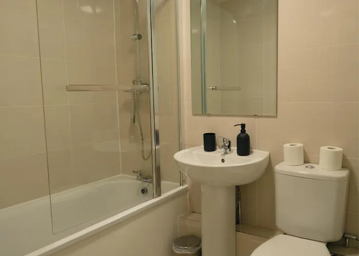 公寓 Stylish 3bed Apt, Prime Location, Sleeps 6